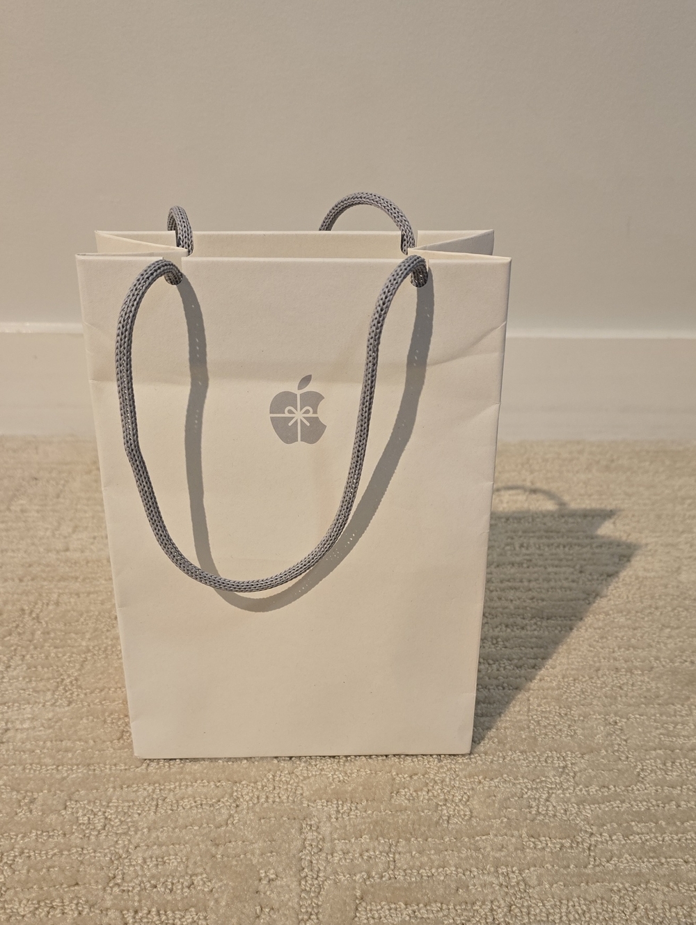 Apple White Gift Tote with Gray Rope Handles